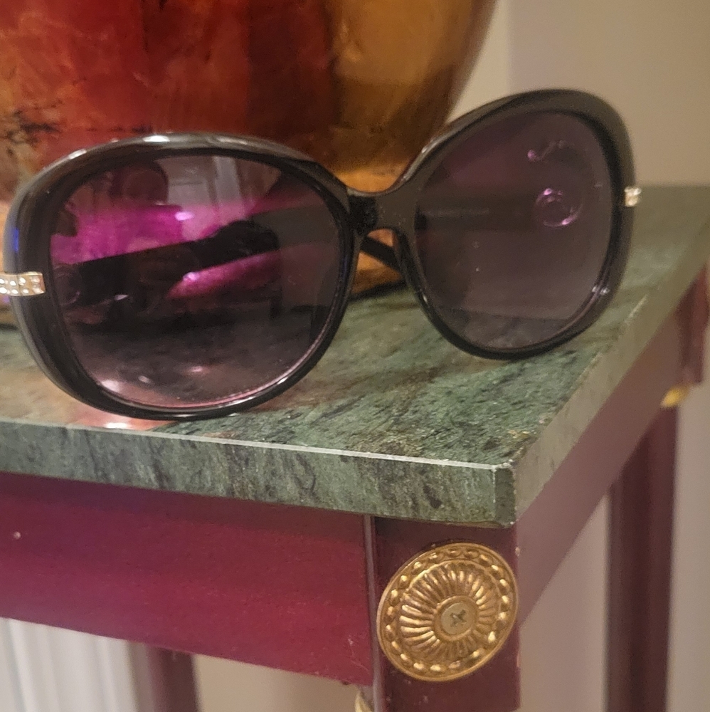 Black Sunglasses With Gold Panther & Rhinestone Hinges